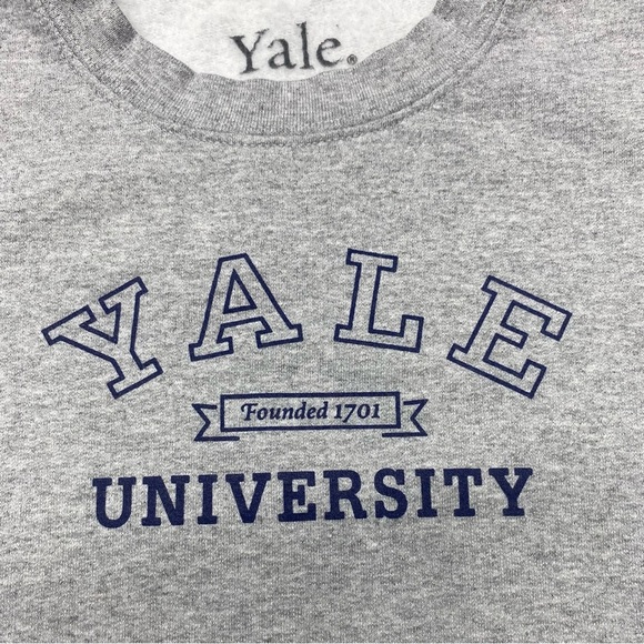 Yale University Crewneck Sweatshirt SM Gray/Navy COLLEGE COZY CASUAL - Picture 1 of 9